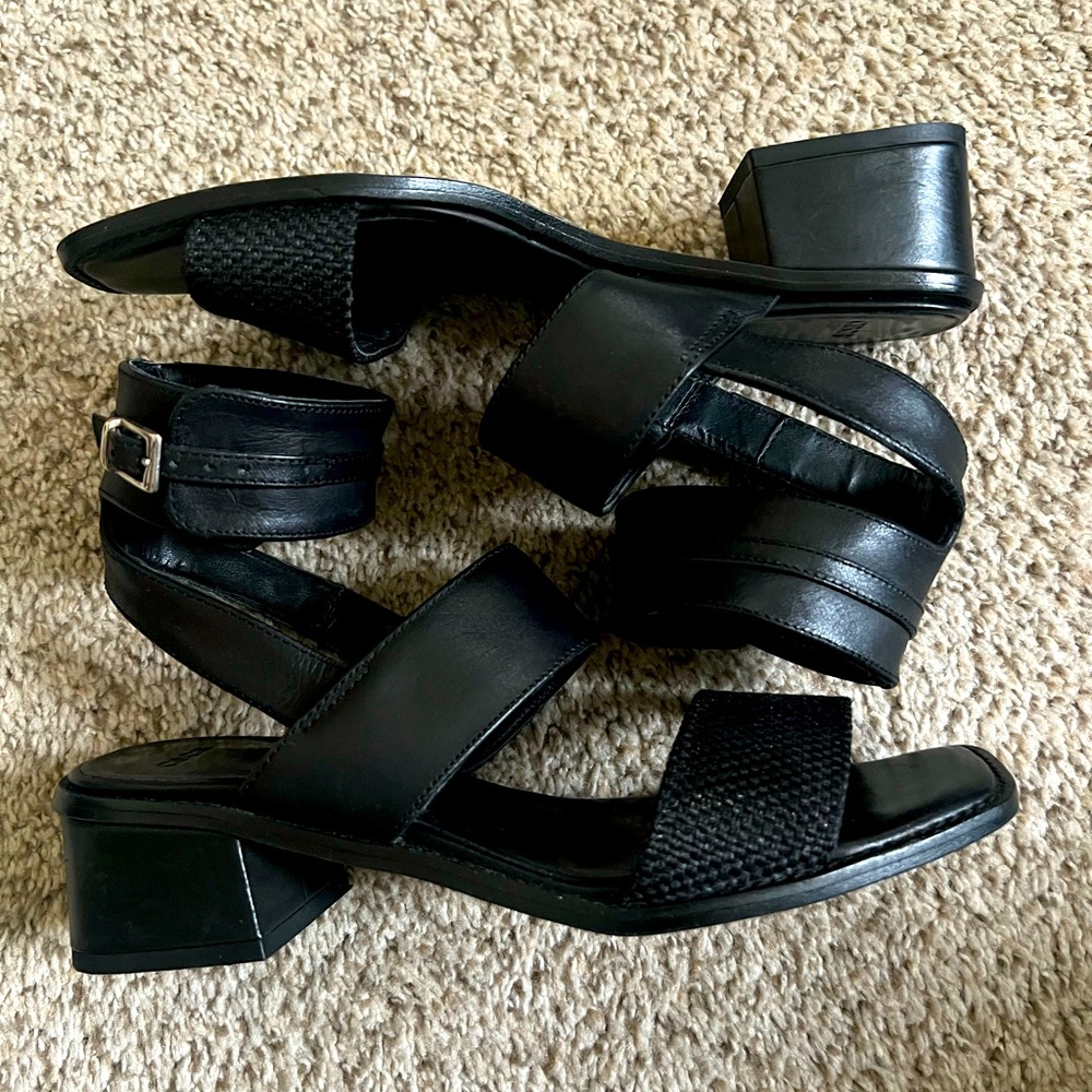 ASOS LEATHER STRAPPY SANDALS - Picture 2 of 7